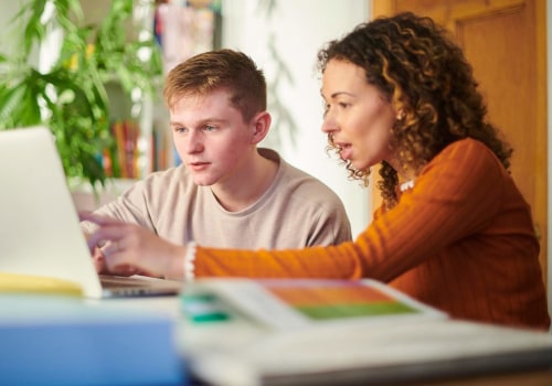 Online vs In-Person Tutoring Options: Finding the Right Fit for Your Engineering and Maths Studies